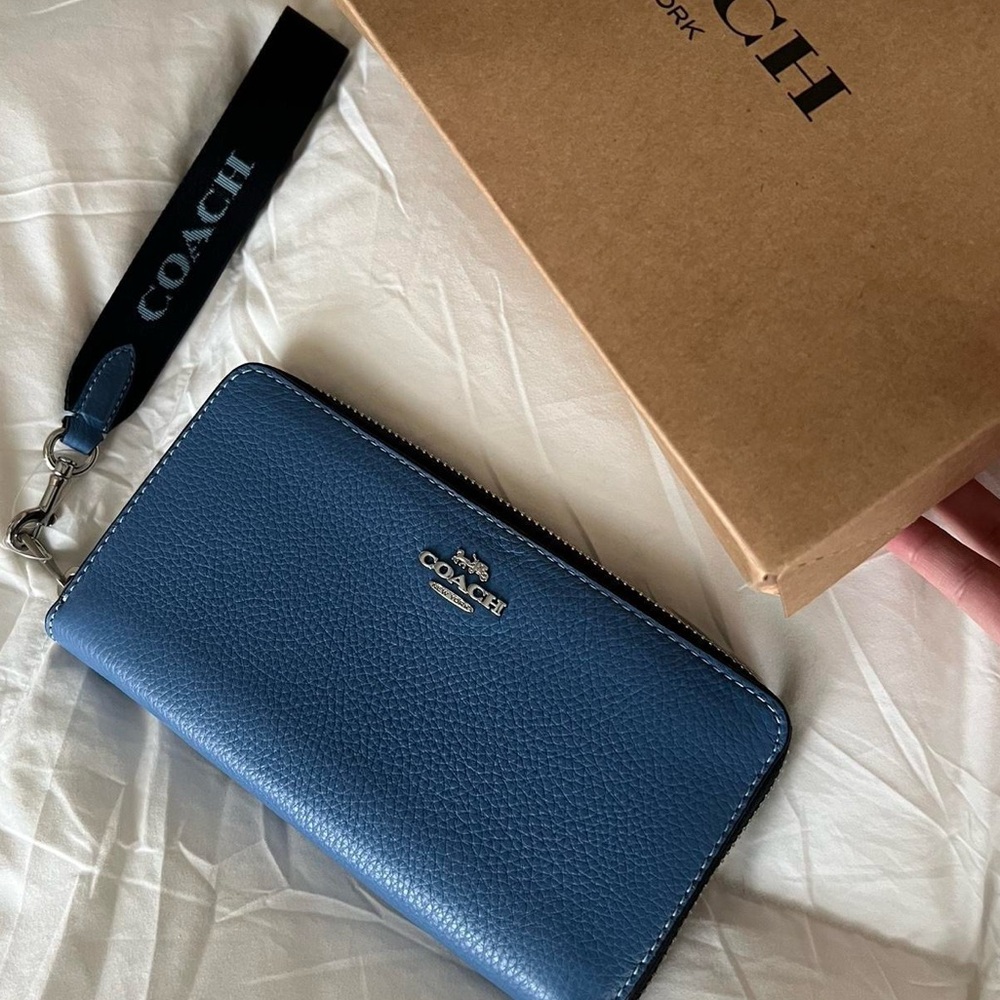 Brand New Coach Wallet!